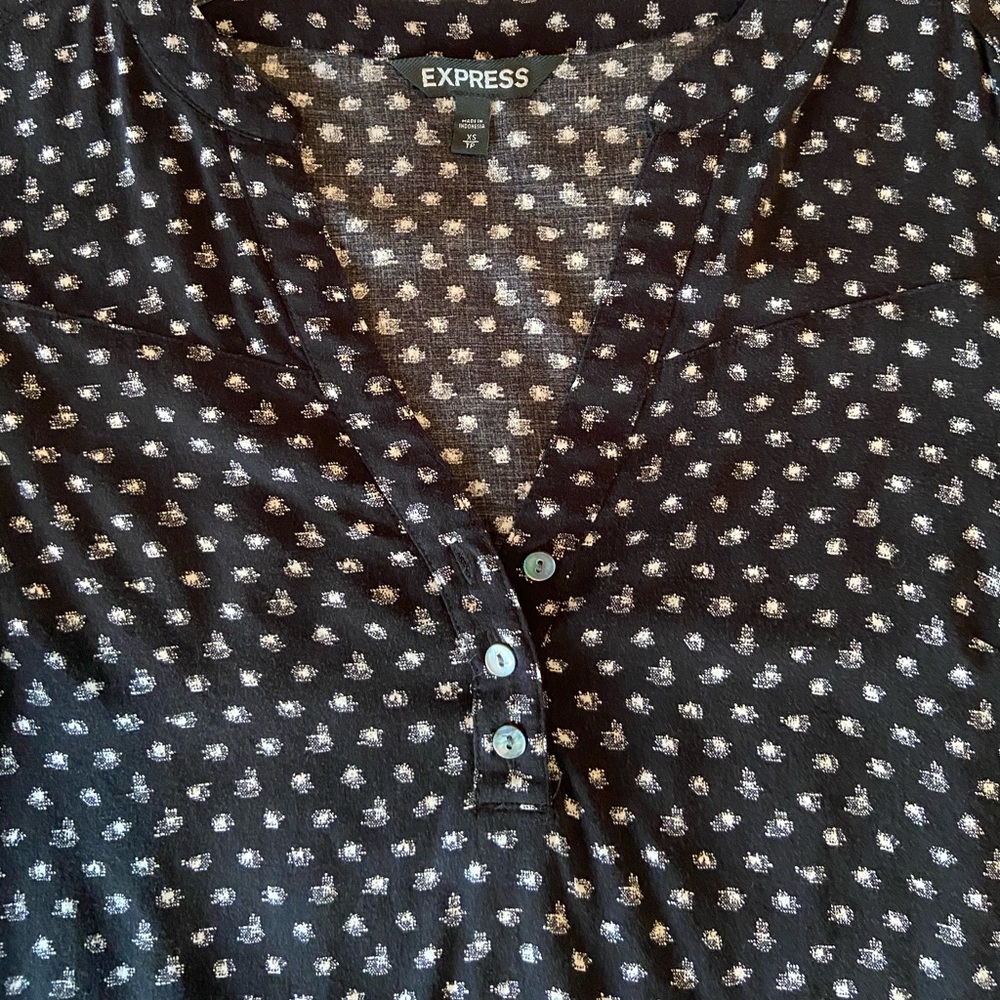 Shirt - Picture 5 of 8